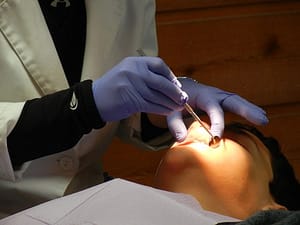cosmetic dentist
